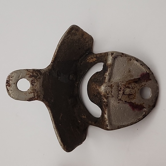 Vintage Star X Coca Cola Wall Mount Bottle Opener - Picture 4 of 6